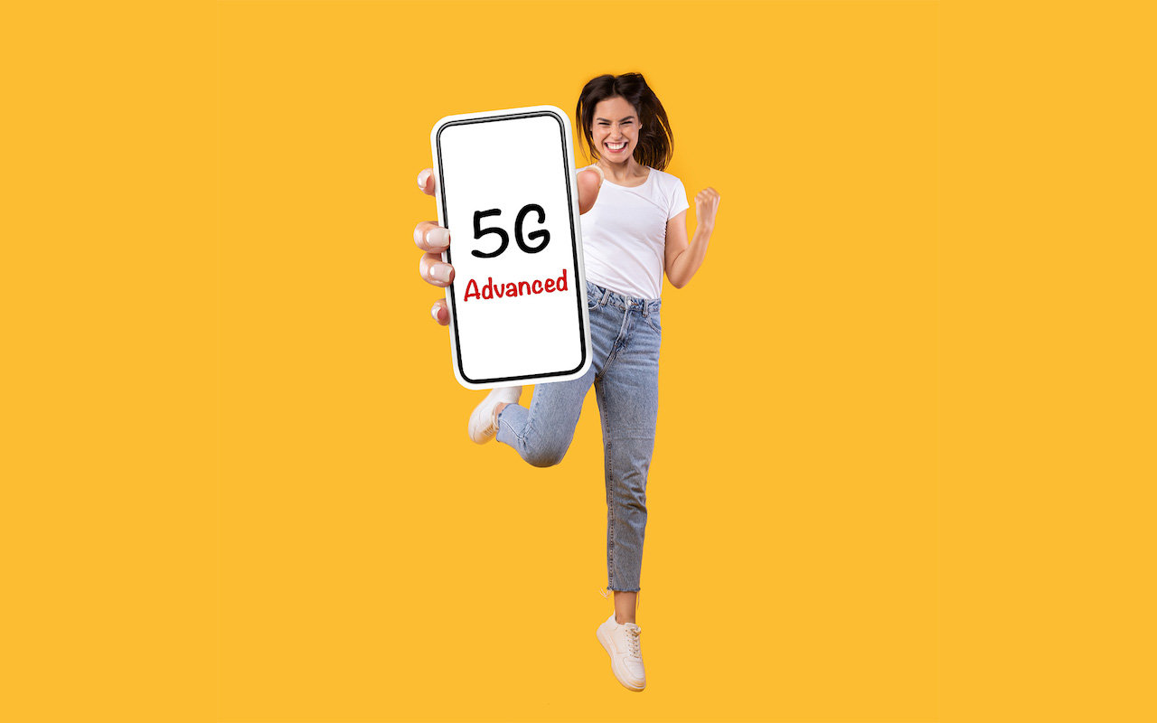5G Advancedに喜んでいるイメージ